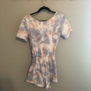 Urban Outfitters Tie dye twist back romper, S